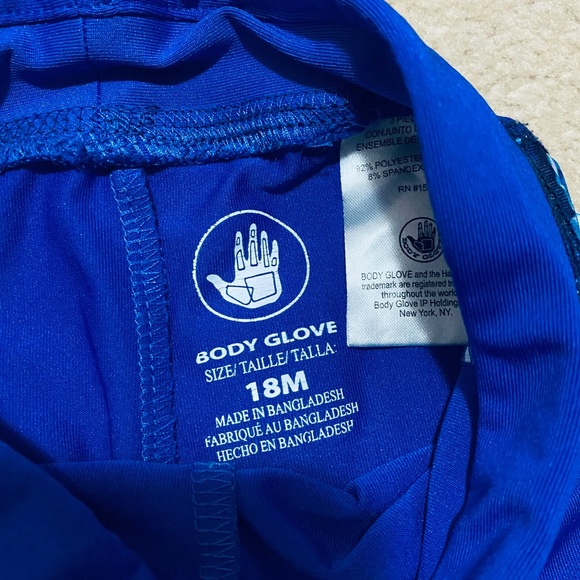 BodyGlove 3 pc toddler sportswear 18M - Picture 6 of 8